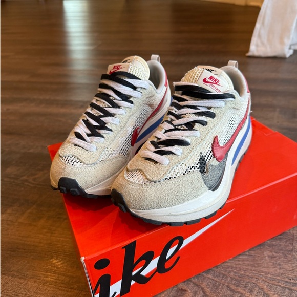 nike sacai vaporwaffle fuchsia - Picture 3 of 6